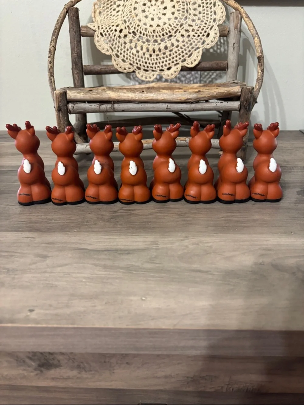 VINTAGE FISHER PRICE TWAS THE NIGHT BEFORE CHRISTMAS SET OF 8 REINDEER ONLY 2004